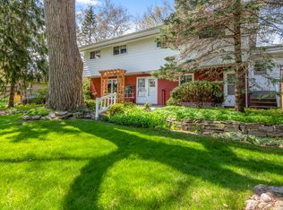 N39W22641 Grandview Dr, Pewaukee, WI 53072