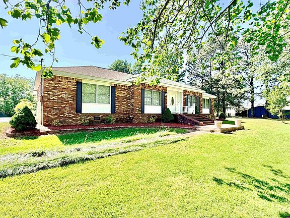 4th image of 2065 Troy Hickman Rd
