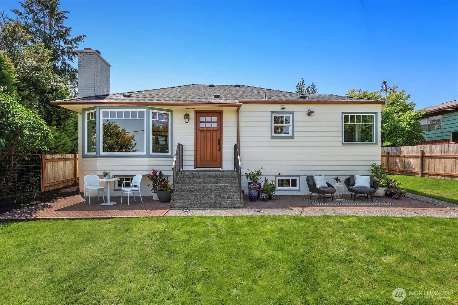 4437 34th Avenue S photo 1