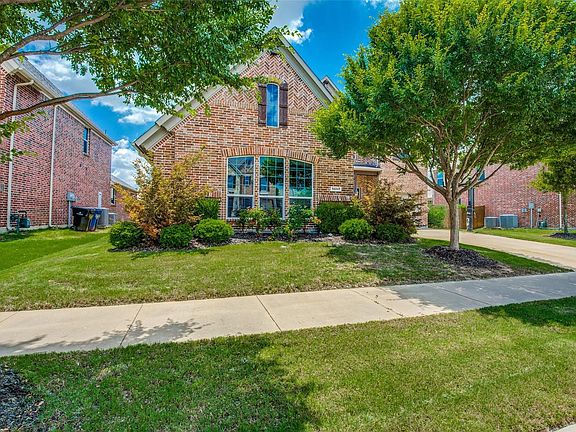 3rd image of 14247 Carly Ln