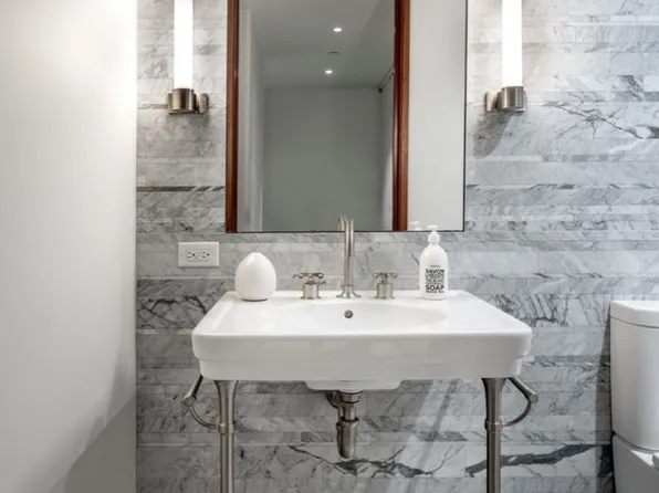 90 Furman Street image 14 of 21