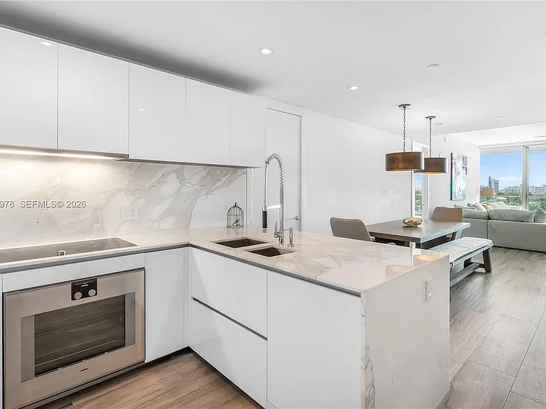 10201 Collins Ave #605 — Photo 8