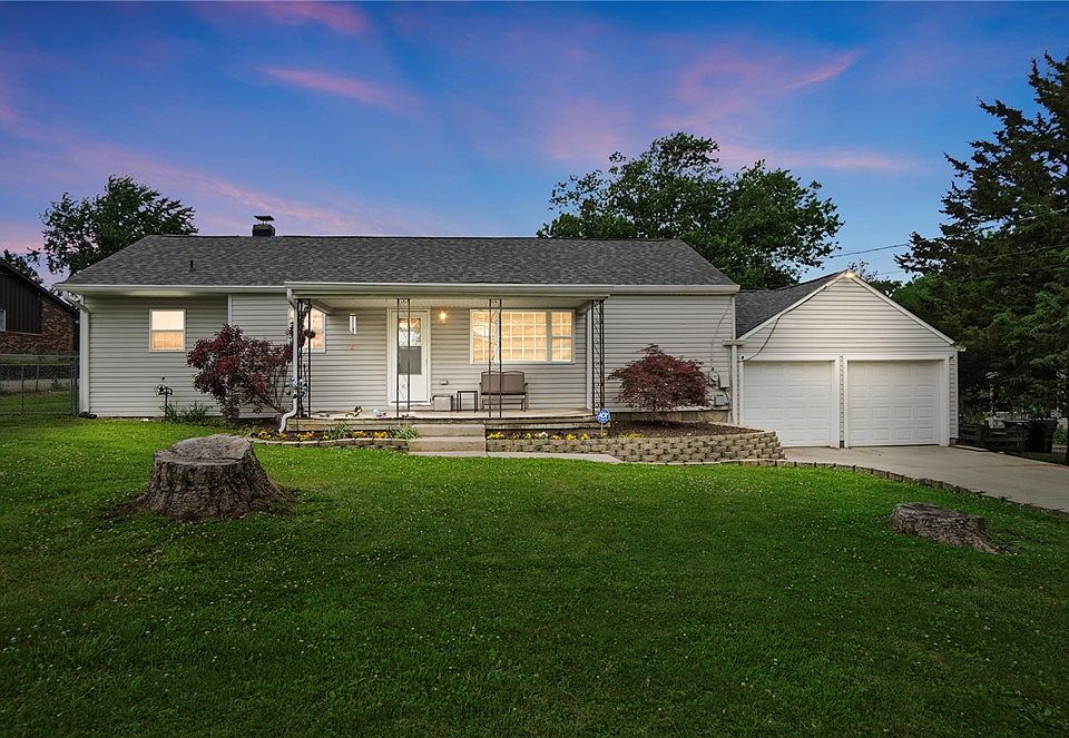 1st image of 735 Olive Rd