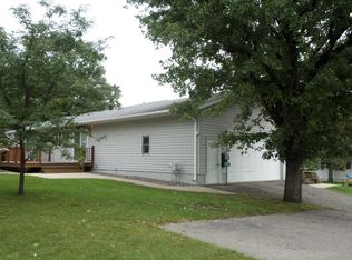 604 State St W, Detroit Lakes, MN 56501