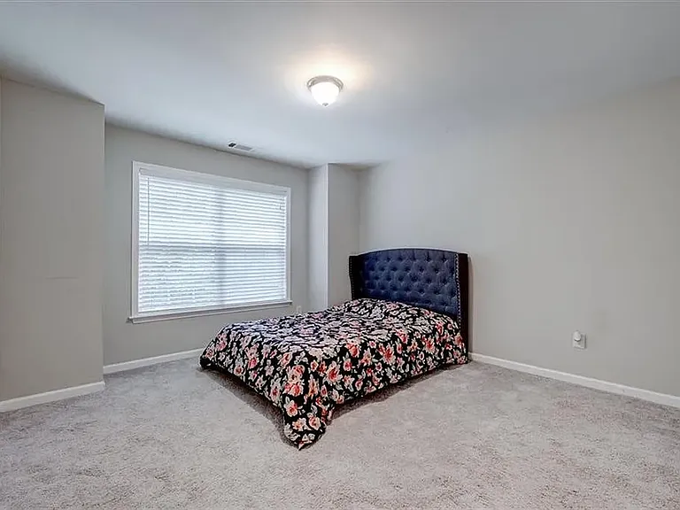 380 Simonton Crest Dr — Photo 24