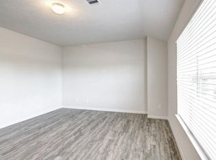 2835 Silver Tree, Houston, TX 77014