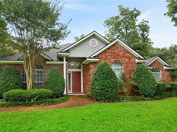 2nd image of 5821 Caspiana Ln