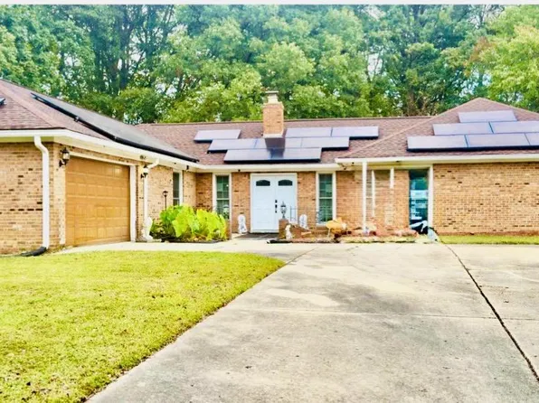 6810 Robinia Rd, Temple Hills, MD 20748