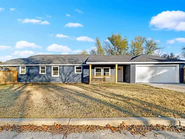1516 NW Lake Ave, Lawton, OK 73507
