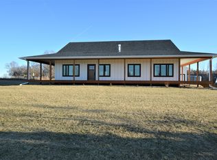 126934 E Shore Dr, Aberdeen, SD 57401