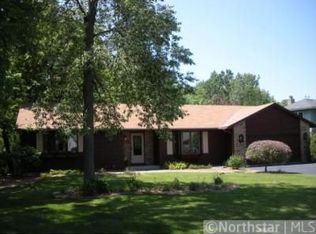 6469 Bowman Cir, Inver Grove Heights, MN 55076