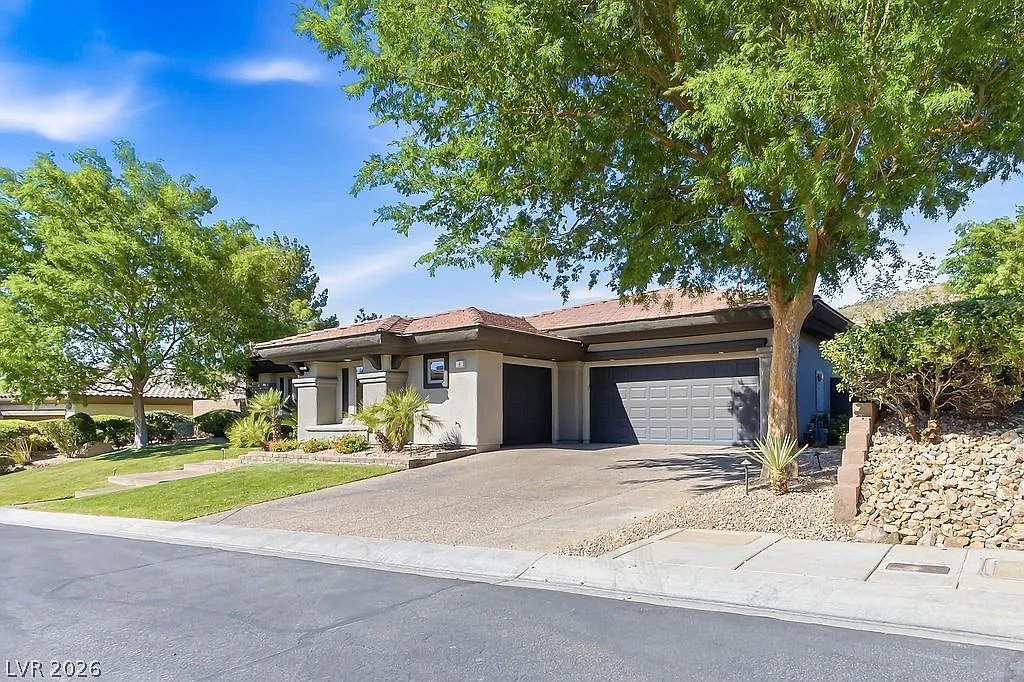 Building Photo - 8 Starbrook Dr