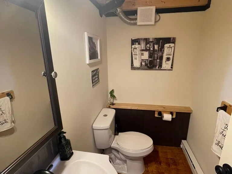 691 Trump St — Photo 10