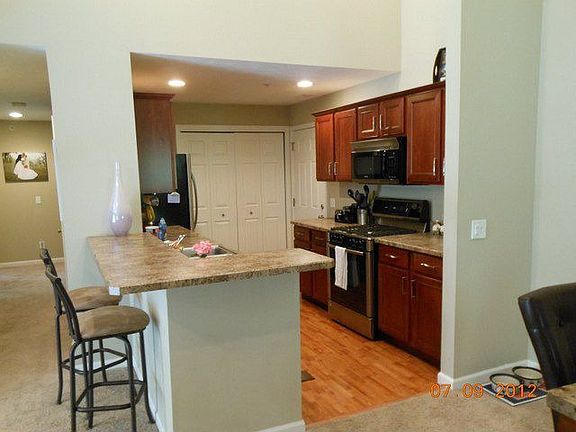 2nd image of 4501 N Thornhill Dr