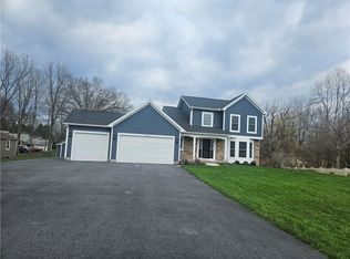 209 Whittier Rd, Rochester, NY 14624