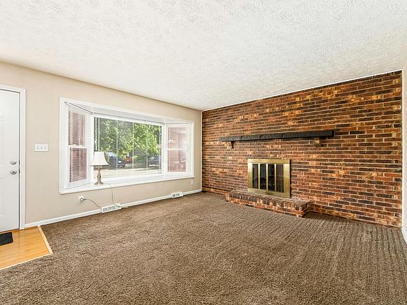 2nd image of 3277 Norwood St