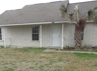 210 Windjammer Rd, Gun Barrel City, TX 75156
