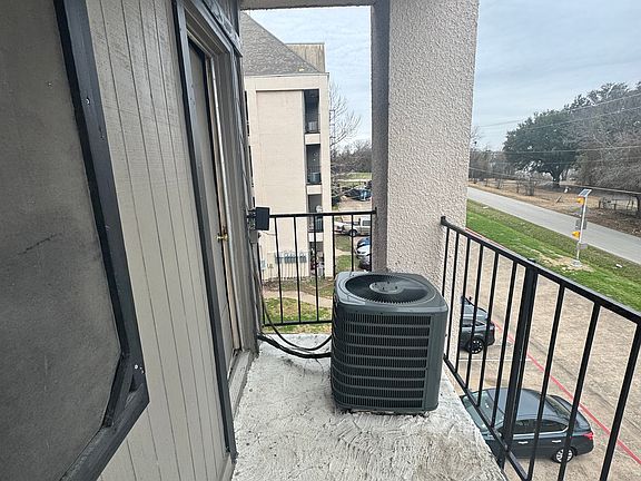 4th image of 4218 Bass Pro Dr APT 302