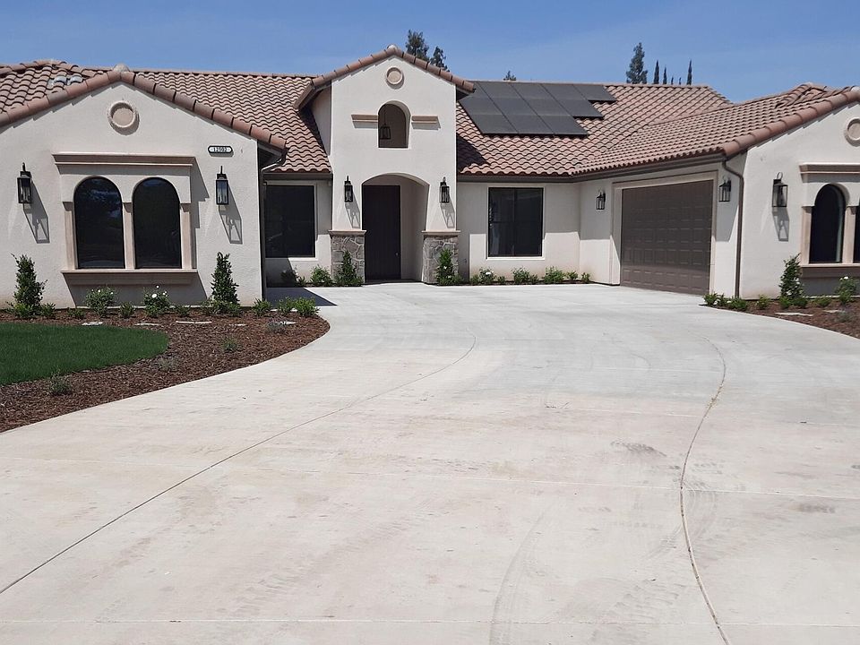 1st image of 12502 264 Avenue