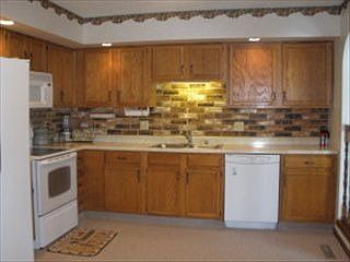 5th image of 1604 N 43rd St
