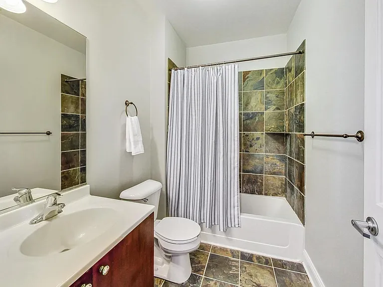 1464 S Michigan Ave #1707 — Photo 10