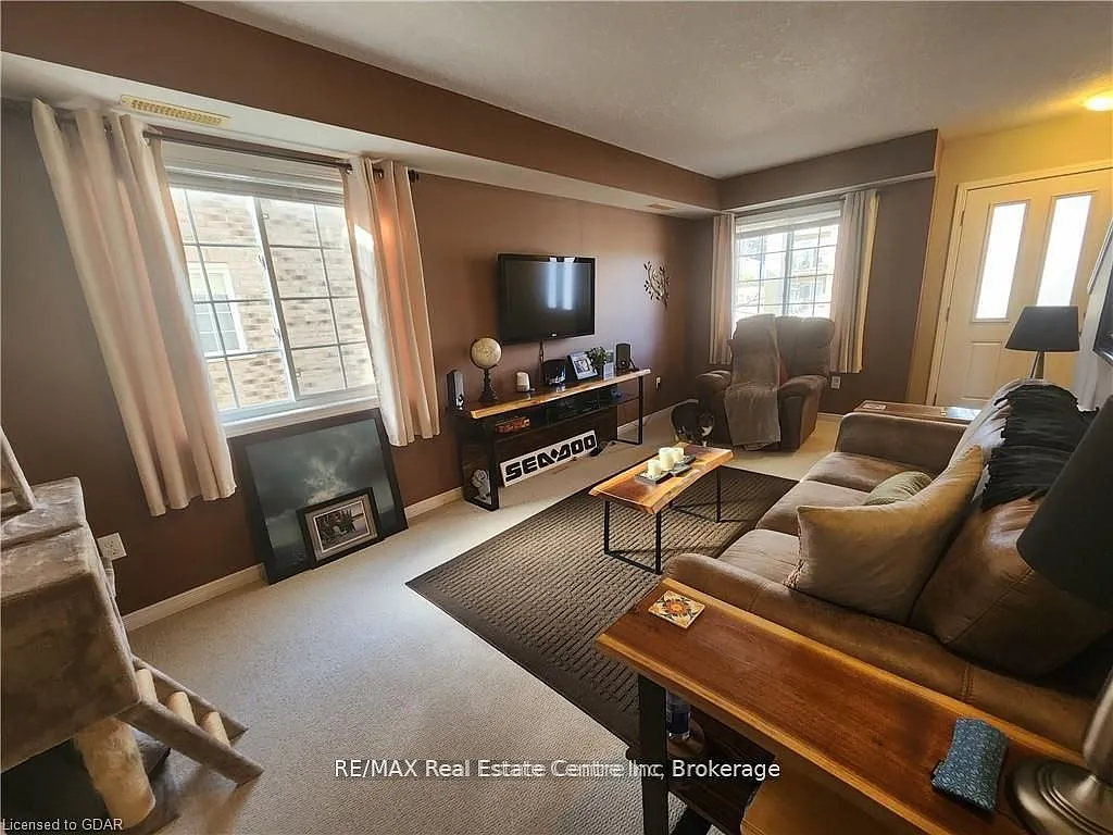 3 bed, $2,650 — Photo 4