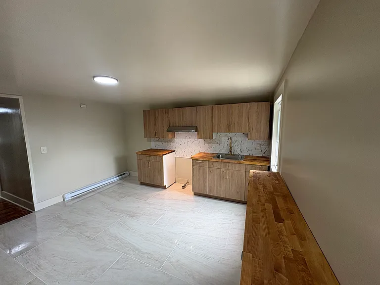 358 Orchard St #3 — Photo 2