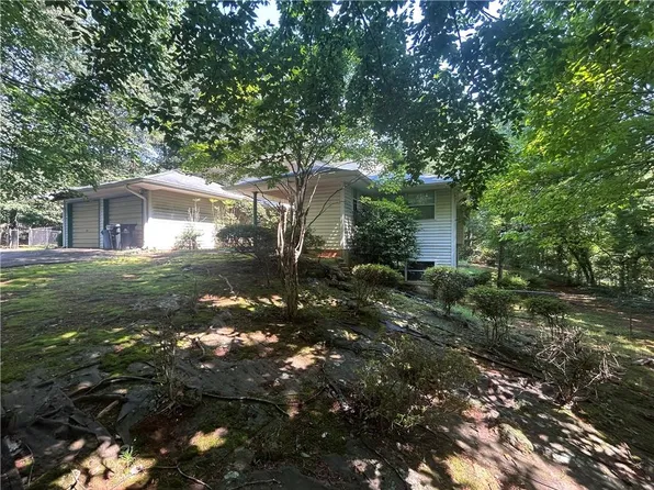 975 Willeo Rd, Roswell, GA 30075