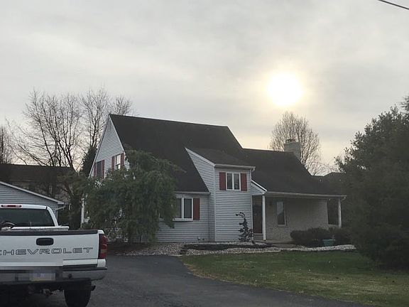 5th image of 1818 Meadows Rd