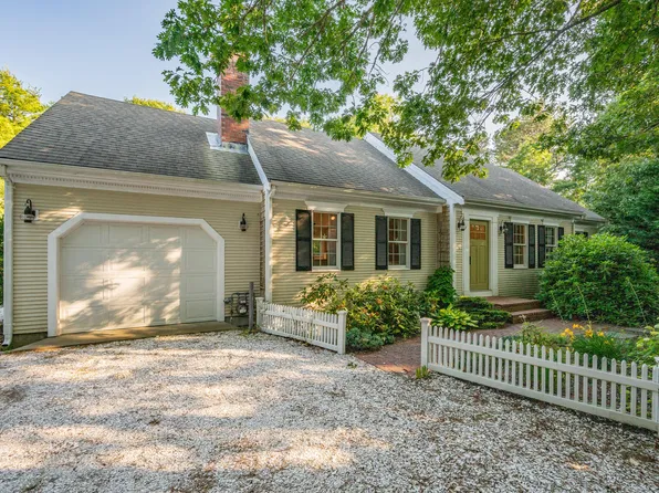 11 Quanset Road, Orleans, MA 02653