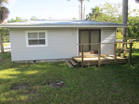 4th image of 1069 River Rd