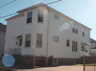 127 Smithies St, Fall River, MA 02723