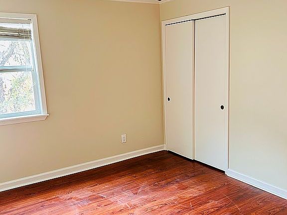 3rd image of 8410 Echo Creek Ln