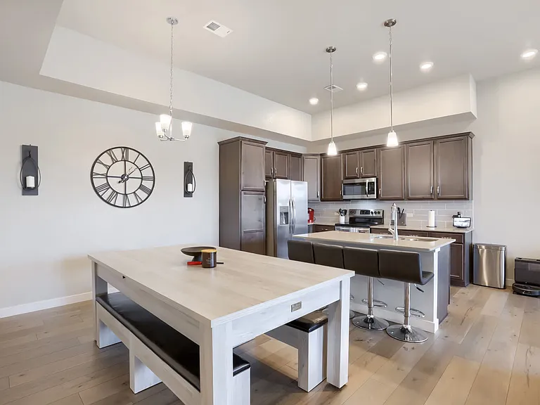 4180 S Park Dr #202 — Photo 9