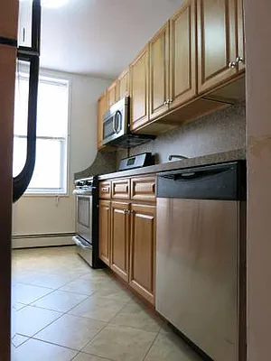 Rented by Atlantic Management Co Inc | media 29