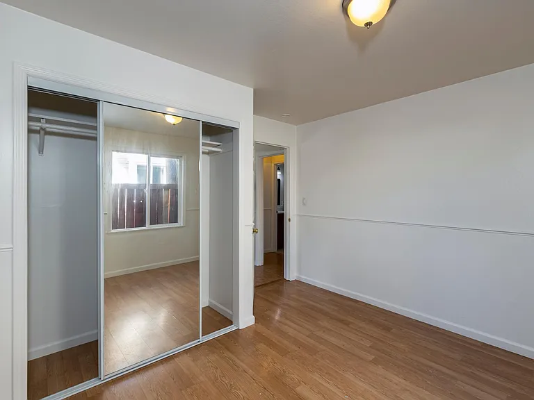 853 E San Antonio St #A — Photo 10
