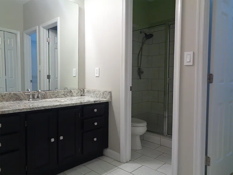 252 E Davie St #1 — Photo 17