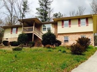 90 Sutton Dr, Ringgold, GA 30736