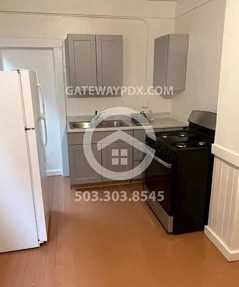 335 SE 80th Ave #1 — Photo 3