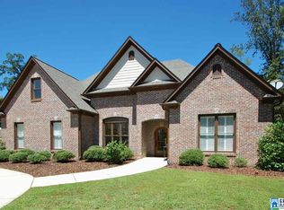 3206 Paige Ln, Vestavia, AL 35243