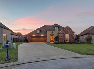 115 Spring Cypress Dr, Broussard, LA 70518