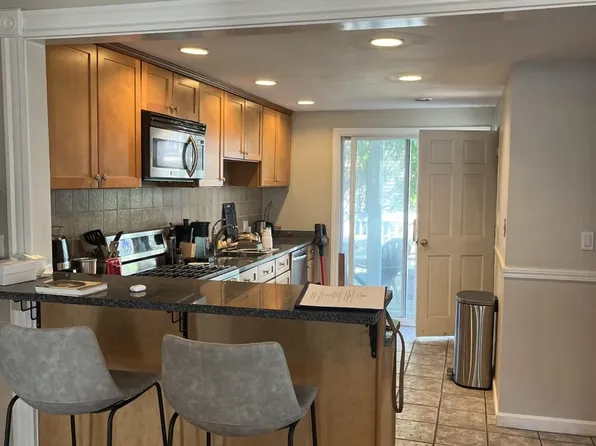 1-47 Semont Rd #1, Dorchester Center, MA 02124