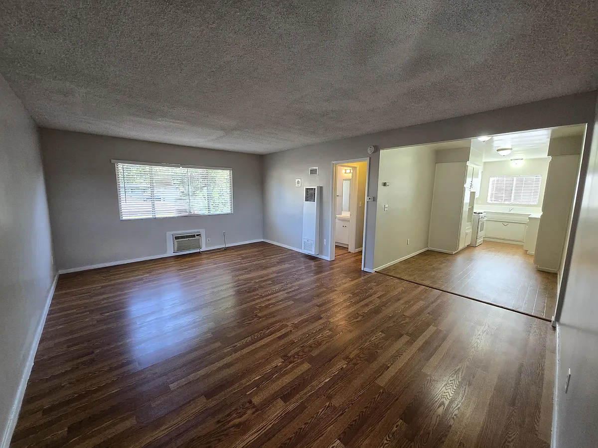 Building Photo - 273 Alpine St #N