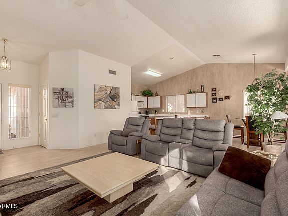 5th image of 1553 E PALM BEACH Drive