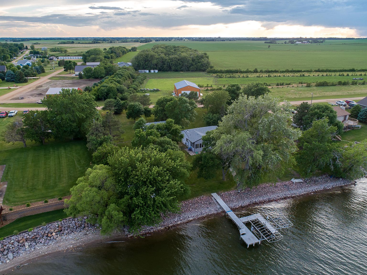 516 W Lake Dr, Lake Norden, SD 57248 Zillow