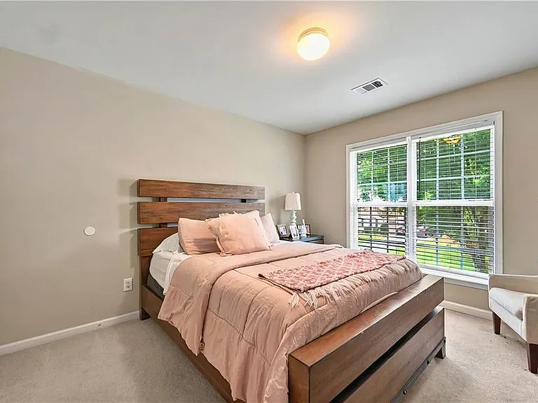 780 Potters Bar Ln — Photo 36