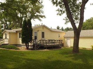 114 Locust St, Dawson, MN 56232