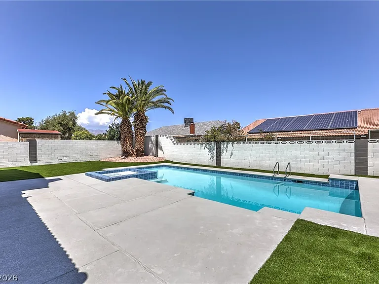 6348 Vicuna Dr — Photo 30