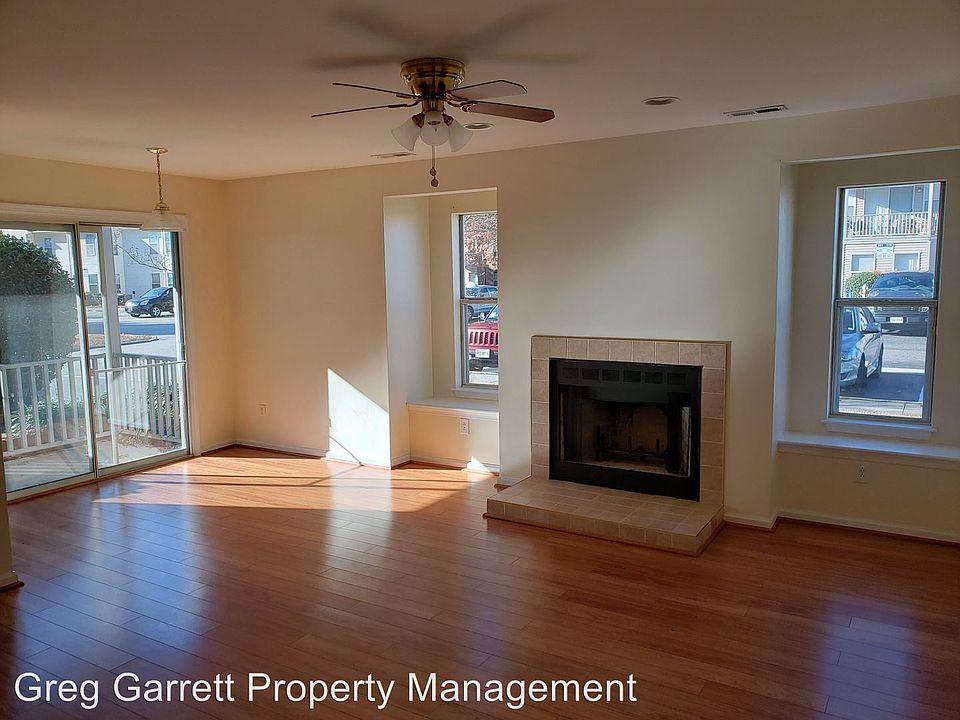 1st image of 504 Mary Robert Ln
