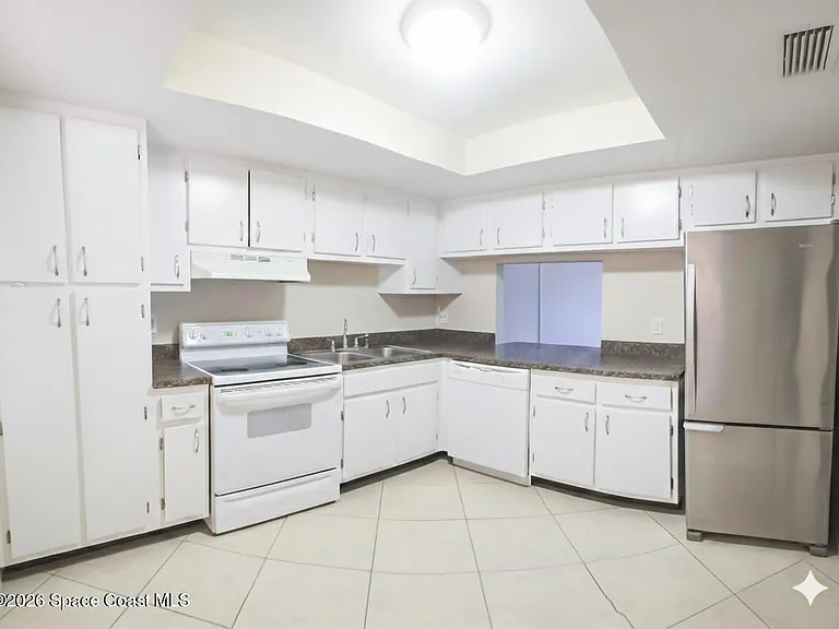 3150 N Harbor City Blvd #143 — Photo 3